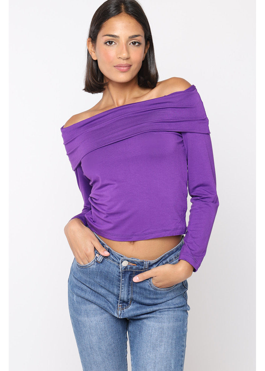 Camiseta con cuello de barco